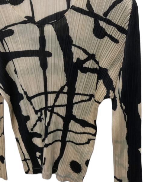 PLEATS PLEASE（プリーツプリーズ）PLEATS PLEASE (プリーツプリーズ) RAINプリーツカットソー ベージュ サイズ:SIZE 3の古着・服飾アイテム