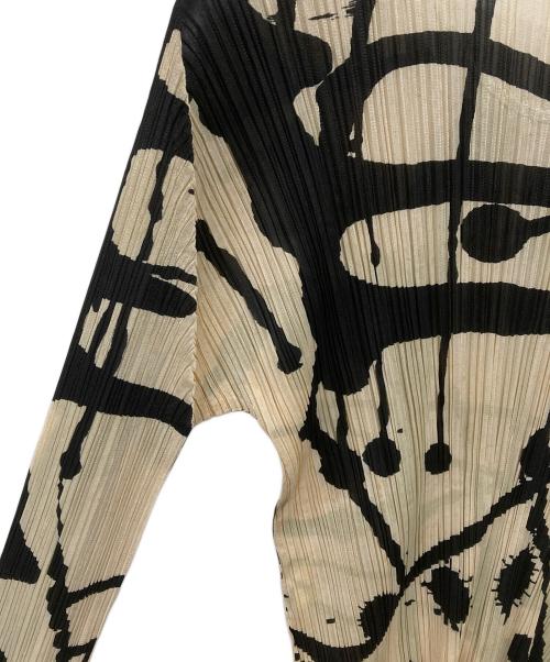 PLEATS PLEASE（プリーツプリーズ）PLEATS PLEASE (プリーツプリーズ) RAINプリーツカットソー ベージュ サイズ:SIZE 3の古着・服飾アイテム