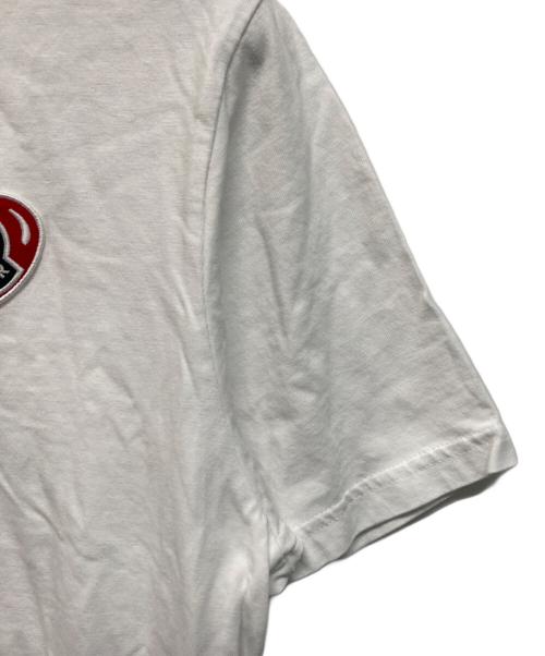 MONCLER（モンクレール）MONCLER (モンクレール) Heart Patch SS T-Shirt ホワイト サイズ:Mの古着・服飾アイテム
