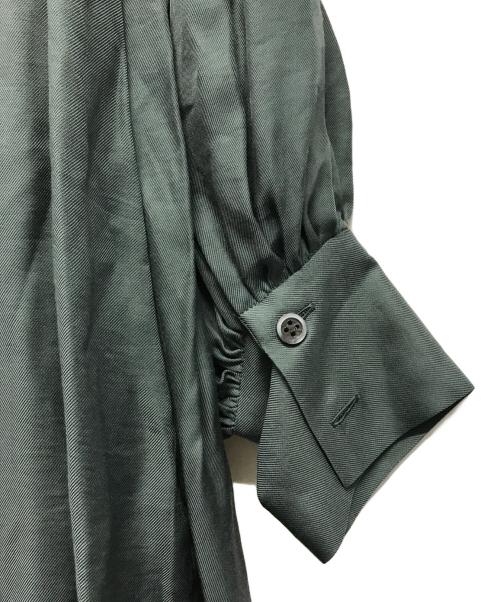 SACRA（サクラ）SACRA (サクラ) TRIACE VINTAGE TWILL OP ギャザースリーブワンピース グリーン サイズ:38の古着・服飾アイテム