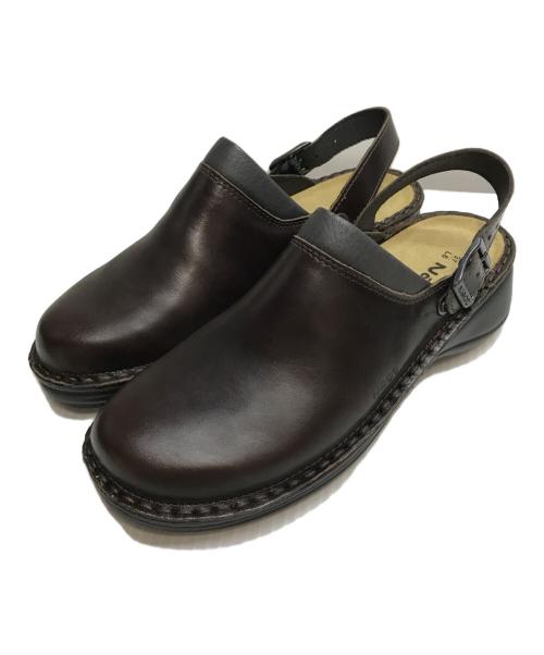 NAOT（ナオト）NAOT (ナオト) IRIS WALNUT ブラウン サイズ:SIZE 37の古着・服飾アイテム