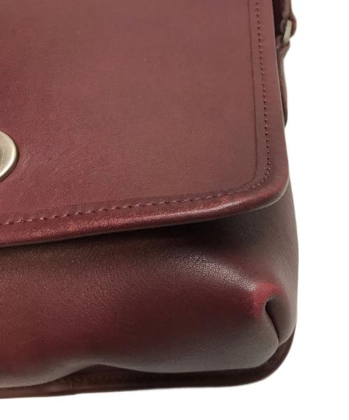 COACH（コーチ）COACH (コーチ) フラップ ターンロック ショルダーバッグレザーショルダーバッグ レッドの古着・服飾アイテム