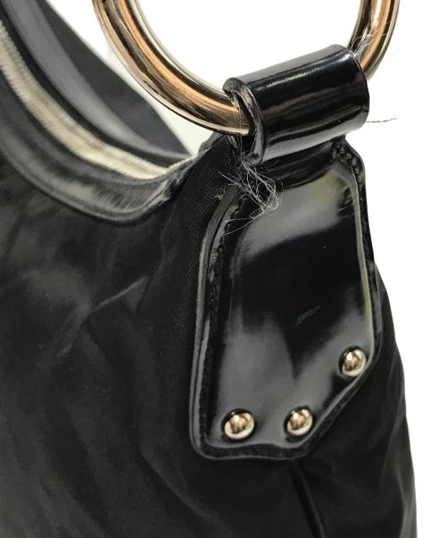 PRADA（プラダ）PRADA (プラダ) ホーボーワンショルダーバッグ ブラックの古着・服飾アイテム