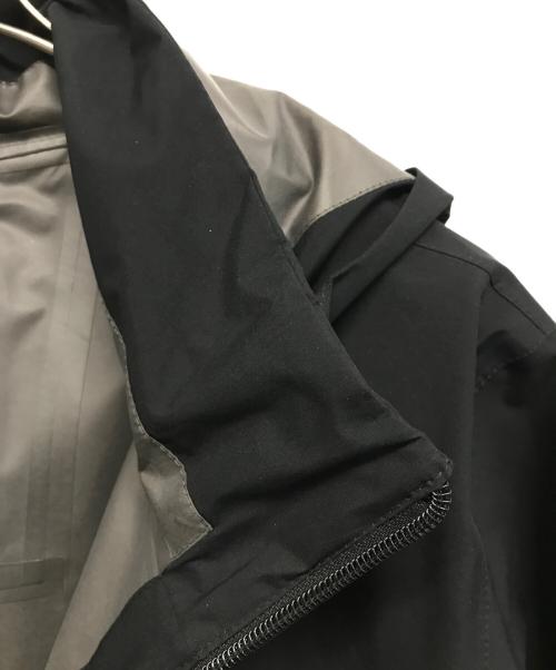 HERNO（ヘルノ）HERNO (ヘルノ) ゴアテックスシェルジャケット ブラック サイズ:SIZE 48の古着・服飾アイテム