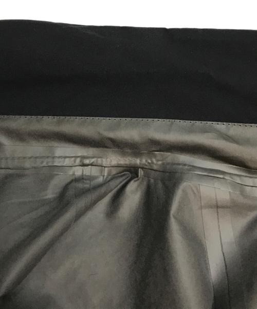 HERNO（ヘルノ）HERNO (ヘルノ) ゴアテックスシェルジャケット ブラック サイズ:SIZE 48の古着・服飾アイテム