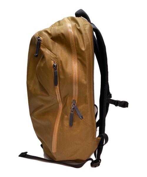 ARC'TERYX（アークテリクス）ARC'TERYX (アークテリクス) GRANVILLE ZIP 16 BACKPACK(グランヴィル ジップ 16 バックパック) ベージュの古着・服飾アイテム