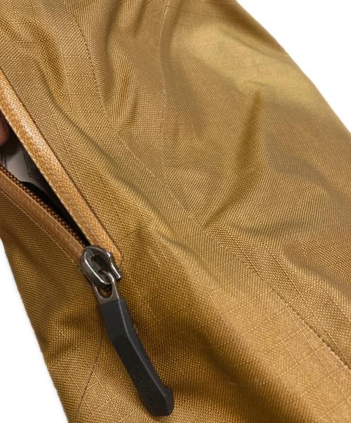 ARC'TERYX（アークテリクス）ARC'TERYX (アークテリクス) GRANVILLE ZIP 16 BACKPACK(グランヴィル ジップ 16 バックパック) ベージュの古着・服飾アイテム
