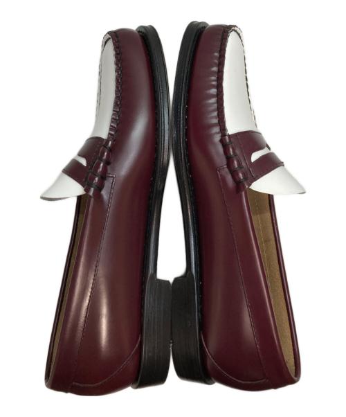 G.H.BASS（ジーエイチバス）G.H.BASS (ジーエイチバス) SMOKE PAPRIKA(スモーク・パプリカ)コインローファー ホワイト×ボルドー サイズ:UK8.5の古着・服飾アイテム