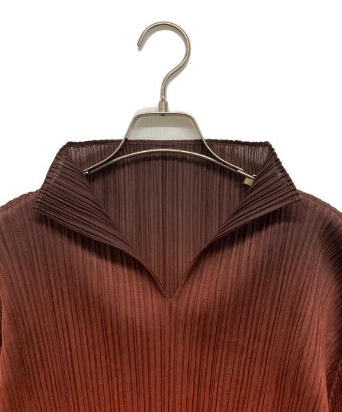 PLEATS PLEASE（プリーツプリーズ）PLEATS PLEASE (プリーツプリーズ) グラデーションハイネックプリーツカットソー ブラウン×オレンジ サイズ:3の古着・服飾アイテム
