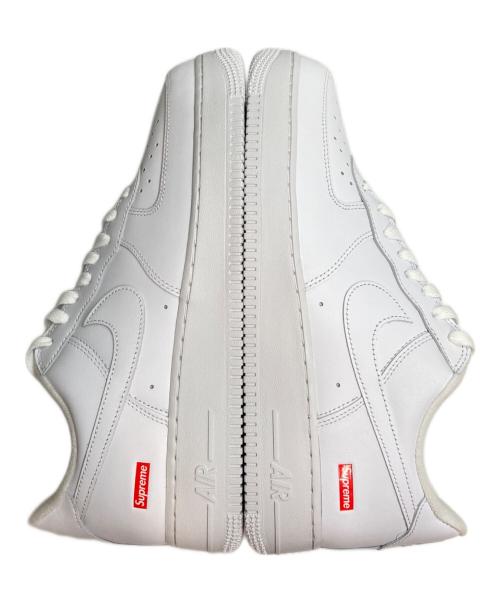 NIKE（ナイキ）NIKE (ナイキ) Supreme (シュプリーム) エアフォース 1 ローカットスニーカー ホワイト サイズ:28.5cmの古着・服飾アイテム