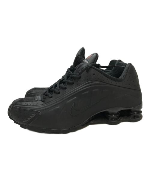 NIKE（ナイキ）NIKE (ナイキ) WMNS SHOX R4 ショックス ブラック サイズ:27.5cmの古着・服飾アイテム