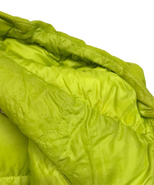 mont-bell（モンベル）mont-bell (モンベル) パーマフロスト ライトダウンパーカ ダウンジャケット フラッシュグリーン サイズ:Lの古着・服飾アイテム