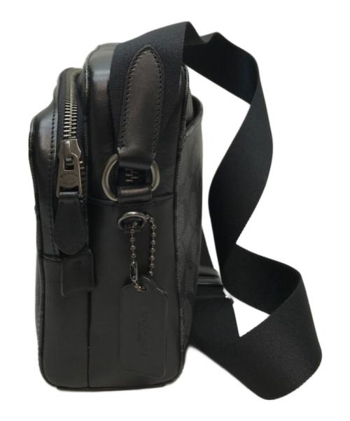 COACH（コーチ）COACH (コーチ) シグネチャーショルダーバッグ ブラックの古着・服飾アイテム