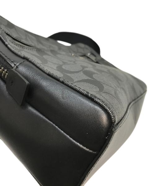 COACH（コーチ）COACH (コーチ) シグネチャーショルダーバッグ ブラックの古着・服飾アイテム