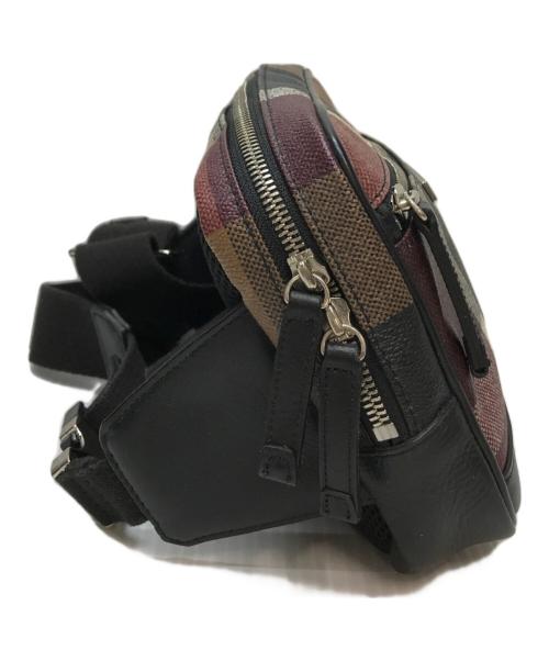 BLACK LABEL CRESTBRIDGE（ブラックレーベル クレストブリッジ）BLACK LABEL CRESTBRIDGE (ブラックレーベル クレストブリッジ) チェックボディバッグ ブラウンの古着・服飾アイテム