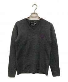 RAF SIMONS×FRED PERRY（ラフシモンズ×フレッドペリー）の古着「フロントワッペンウールニット」｜グレー
