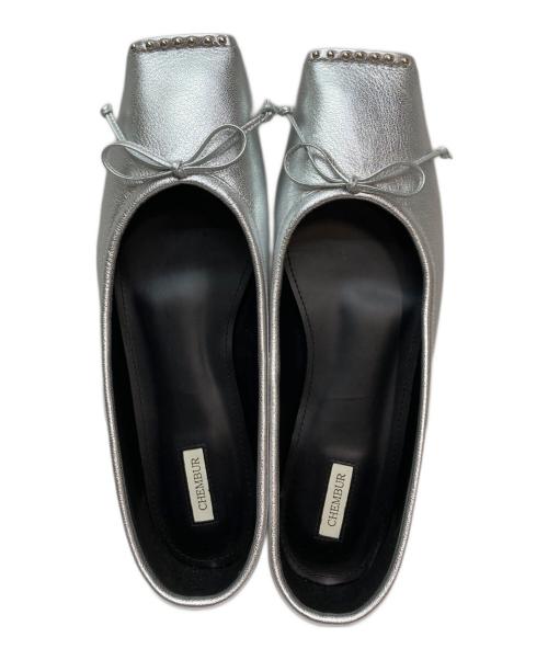 CHEMBUR（チェンバー）CHEMBUR (チェンバー) SQ FLAT STUDS BALLET SHOES シルバー サイズ:SIZE 37/23.5cmの古着・服飾アイテム