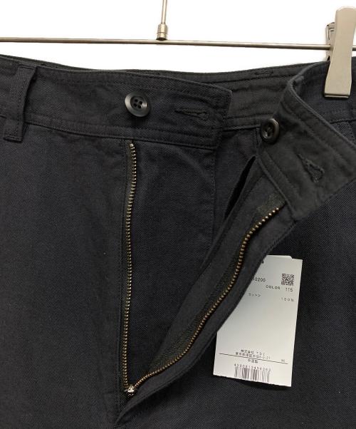 MHL.（エムエイチエル）MHL. (エムエイチエル) FADED COTTON TWILL TROUSERS(フェイデッド コットン ツイル トラウザーズ) ネイビー サイズ:SIZE 2 未使用品の古着・服飾アイテム