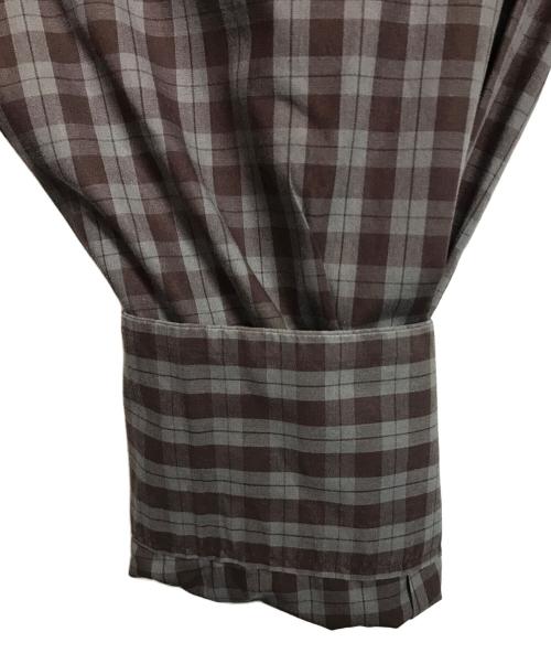 MARKWARE（マーカウェア）MARKWARE (マーカウェア) COMFORT FIT BAND COLLAR SHIRT CHECK POPLIN グレー×ブラウン サイズ:SIZE 1の古着・服飾アイテム