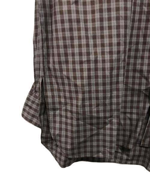 MARKWARE（マーカウェア）MARKWARE (マーカウェア) COMFORT FIT BAND COLLAR SHIRT CHECK POPLIN グレー×ブラウン サイズ:SIZE 1の古着・服飾アイテム