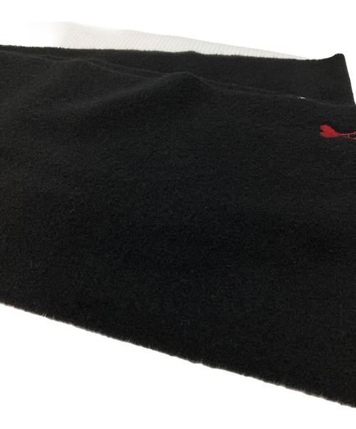 AMI Alexandre Mattiussi（アミアレクサンドルマテュッシ）AMI Alexandre Mattiussi (アミアレクサンドルマテュッシ) ハートロゴマフラー ブラック×レッドの古着・服飾アイテム