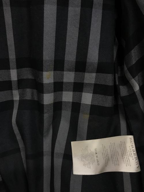 BURBERRY LONDON（バーバリーロンドン）BURBERRY LONDON (バーバリーロンドン) 裏地ノヴァチェックトレンチコート ブラック サイズ:SIZE 50の古着・服飾アイテム