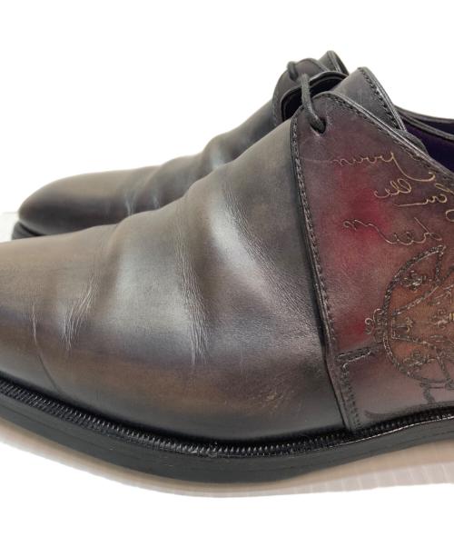Berluti（ベルルッティ）Berluti (ベルルッティ) デムジュール 1アイレット スクリット カリグラフィー ダービー ブラウン サイズ:SIZE 6.5の古着・服飾アイテム