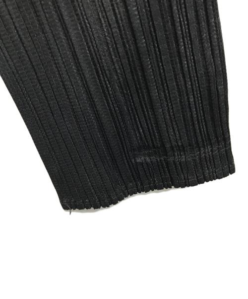 PLEATS PLEASE（プリーツプリーズ）PLEATS PLEASE (プリーツプリーズ) ロングスリーブプリーツカットソー ブラック サイズ:SIZE 4の古着・服飾アイテム