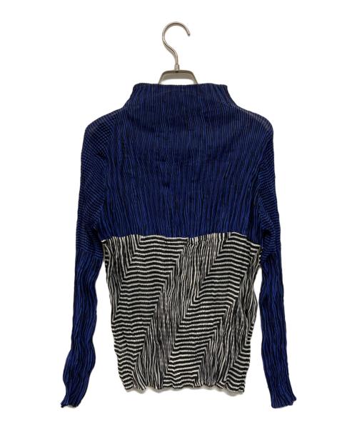 ISSEY MIYAKE（イッセイミヤケ）ISSEY MIYAKE (イッセイミヤケ) バイカラープリーツカットソー ブルー×ブラック サイズ:2の古着・服飾アイテム