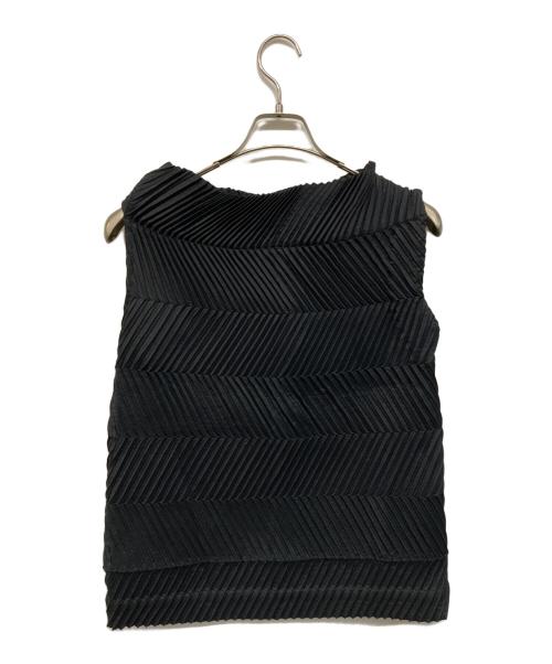 ISSEY MIYAKE（イッセイミヤケ）ISSEY MIYAKE (イッセイミヤケ) 斜行プリーツノースリーブカットソー ブラック サイズ:2の古着・服飾アイテム
