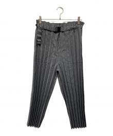 me ISSEY MIYAKE（ミーイッセイ ミヤケ）の古着「COLOR PLEATS BOTTOM（カラー プリーツ ボトム）」｜グレー