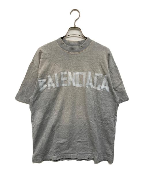 BALENCIAGA（バレンシアガ）BALENCIAGA (バレンシアガ) ダメージ加工オーバーサイズテープロゴTシャツ グレー サイズ:XXSの古着・服飾アイテム
