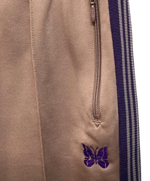 Needles（ニードルズ）Needles (ニードルズ) トラックパンツ ベージュ×パープル サイズ:Mの古着・服飾アイテム