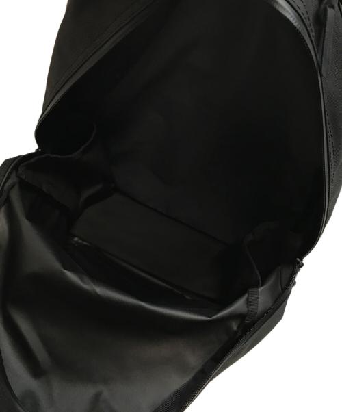 STANDARD SUPPLY（スタンダードサプライ）STANDARD SUPPLY (スタンダードサプライ) MATTE マット 2R DAILY DAYPACK 2ルームデイリーデイパック ブラックの古着・服飾アイテム