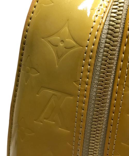 LOUIS VUITTON（ルイ ヴィトン）LOUIS VUITTON (ルイ ヴィトン) モノグラムヴェルニ サットン　ボストンバッグ ルージュの古着・服飾アイテム