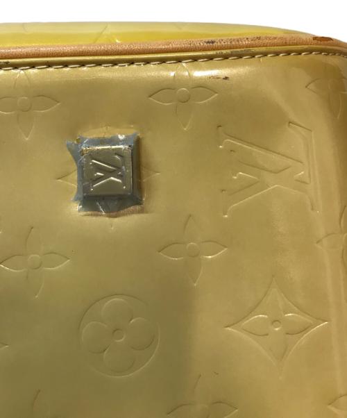 LOUIS VUITTON（ルイ ヴィトン）LOUIS VUITTON (ルイ ヴィトン) モノグラムヴェルニ サットン　ボストンバッグ ルージュの古着・服飾アイテム