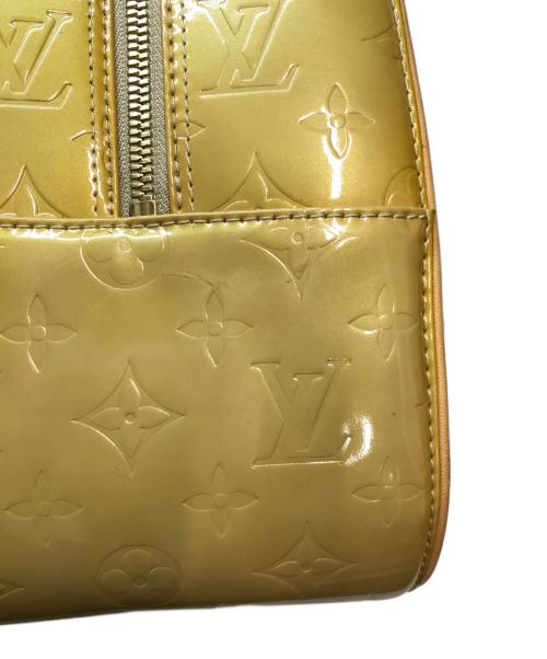 LOUIS VUITTON（ルイ ヴィトン）LOUIS VUITTON (ルイ ヴィトン) モノグラムヴェルニ サットン　ボストンバッグ ルージュの古着・服飾アイテム