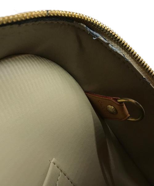 LOUIS VUITTON（ルイ ヴィトン）LOUIS VUITTON (ルイ ヴィトン) モノグラムヴェルニ サットン　ボストンバッグ ルージュの古着・服飾アイテム