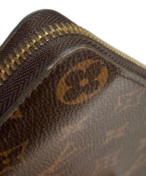LOUIS VUITTON（ルイ ヴィトン）LOUIS VUITTON (ルイ ヴィトン) ポルトフォイユ・クレマンス モノグラム ラウンドジップ ウォレット フューシャの古着・服飾アイテム