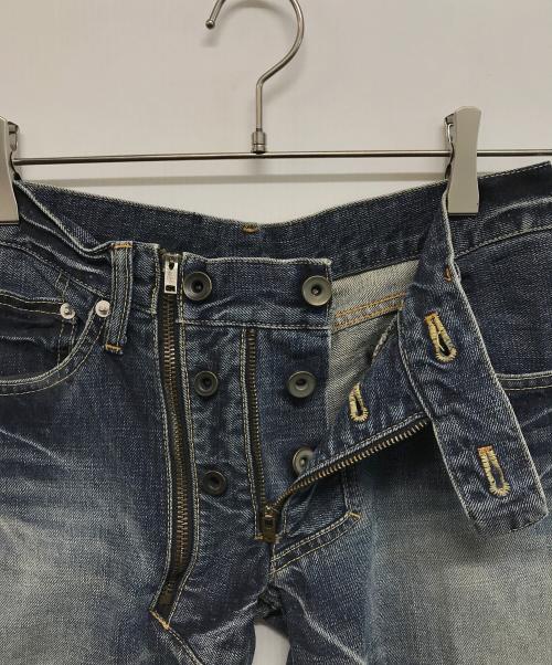 L.G.B（ルグランブルー）L.G.B (ルグランブルー) 白スカルパッチ デニムパンツ インディゴ サイズ:29の古着・服飾アイテム