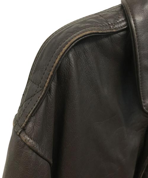 AVIREX（アヴィレックス）AVIREX (アヴィレックス) A-2 フライトジャケット ブラウン サイズ:SIZE Lの古着・服飾アイテム