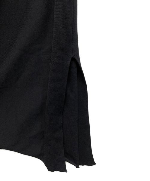 PLEATS PLEASE（プリーツプリーズ）PLEATS PLEASE (プリーツプリーズ) スリットデザインワンピース ブラック サイズ:3の古着・服飾アイテム