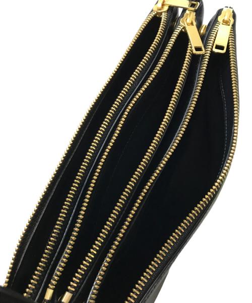 CELINE（セリーヌ）CELINE (セリーヌ) ラージトリオ ショルダーバッグ ブラックの古着・服飾アイテム
