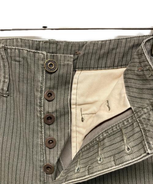 RRL（ダブルアールエル）RRL (ダブルアールエル) HBT STRIPE OFFICERS TROUSER グレー サイズ:SIZE 28の古着・服飾アイテム