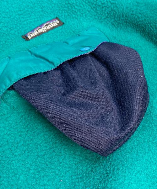 Patagonia（パタゴニア）Patagonia (パタゴニア) スナップT プルオーバー シンチラフリース エメラルドグリーン×パープル サイズ:Lの古着・服飾アイテム