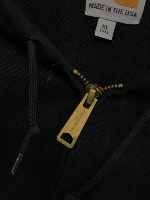 CarHartt（カーハート）CarHartt (カーハート) ダックアクティブジャケット サーマル裏地 ブラック サイズ:XLの古着・服飾アイテム