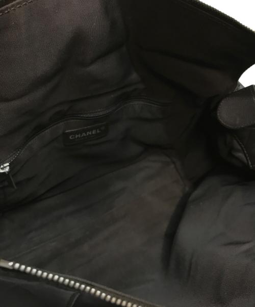 CHANEL（シャネル）CHANEL (シャネル) チョコバー Vステッチレザーハンドバッグ ブラウンの古着・服飾アイテム