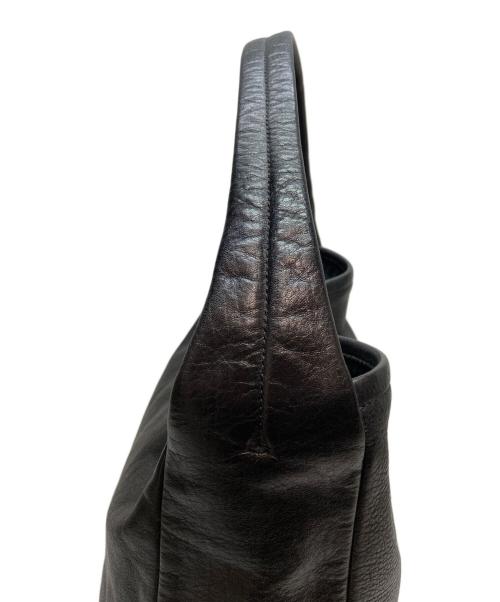 HIROFU（ヒロフ）HIROFU (ヒロフ) レザーワンショルダーバッグ ブラックの古着・服飾アイテム