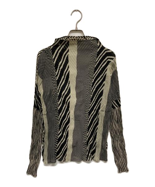 ISSEY MIYAKE（イッセイミヤケ）ISSEY MIYAKE (イッセイミヤケ) 総柄捻じれプリーツ加工 ハイネックカットソー ブラック×ホワイト サイズ:2の古着・服飾アイテム