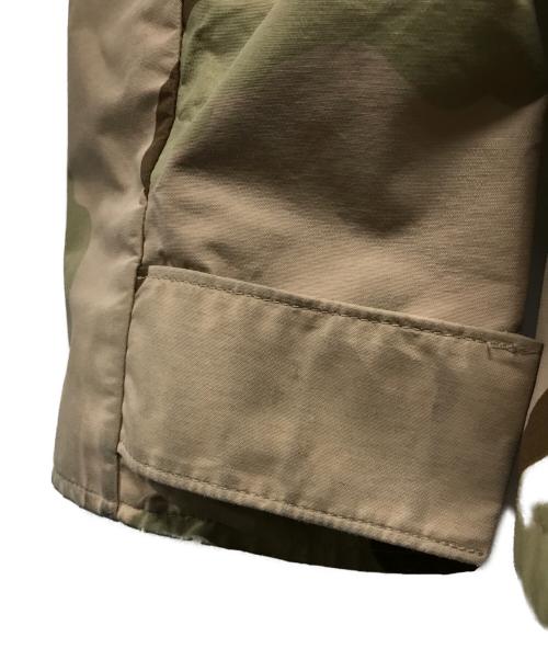 TENNIER INDUSTRIES（テナー インダストリーズ）TENNIER INDUSTRIES (テナー インダストリーズ) ECWCS Gen1 Parka Cold Weather Camouflage ゴアテックス デザートカモ パーカー ベージュ サイズ:SIZE Mの古着・服飾アイテム